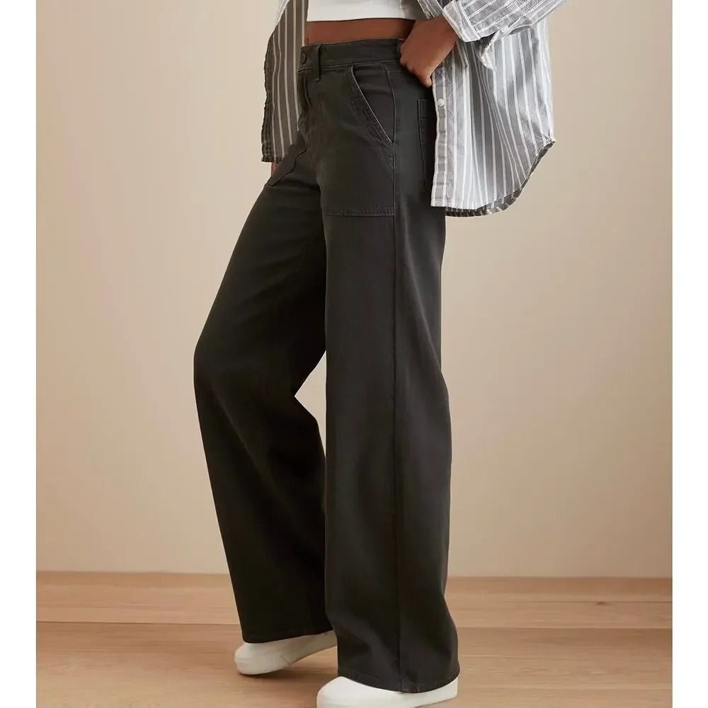 American Eagle Outfitters Wide Leg Pants in Dark Charcoal